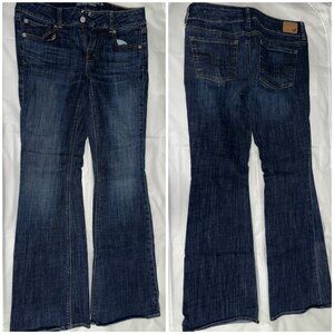 American Eagle Outfitters Women's Jeans Size 8 - Artist